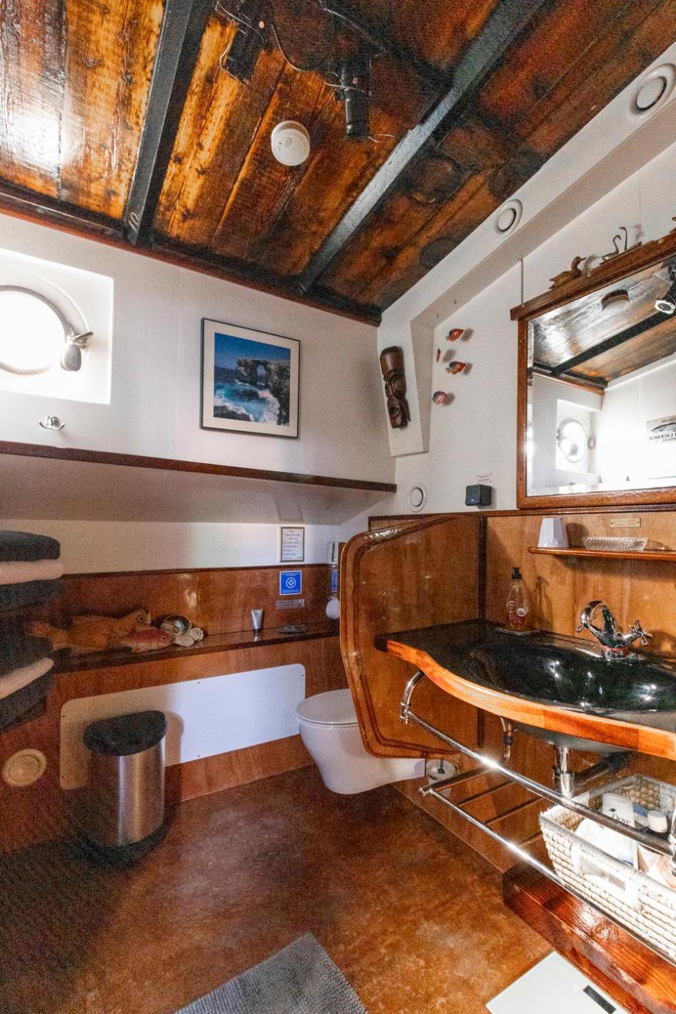 Anna Houseboat Hotel Amszterdam Kültér fotó