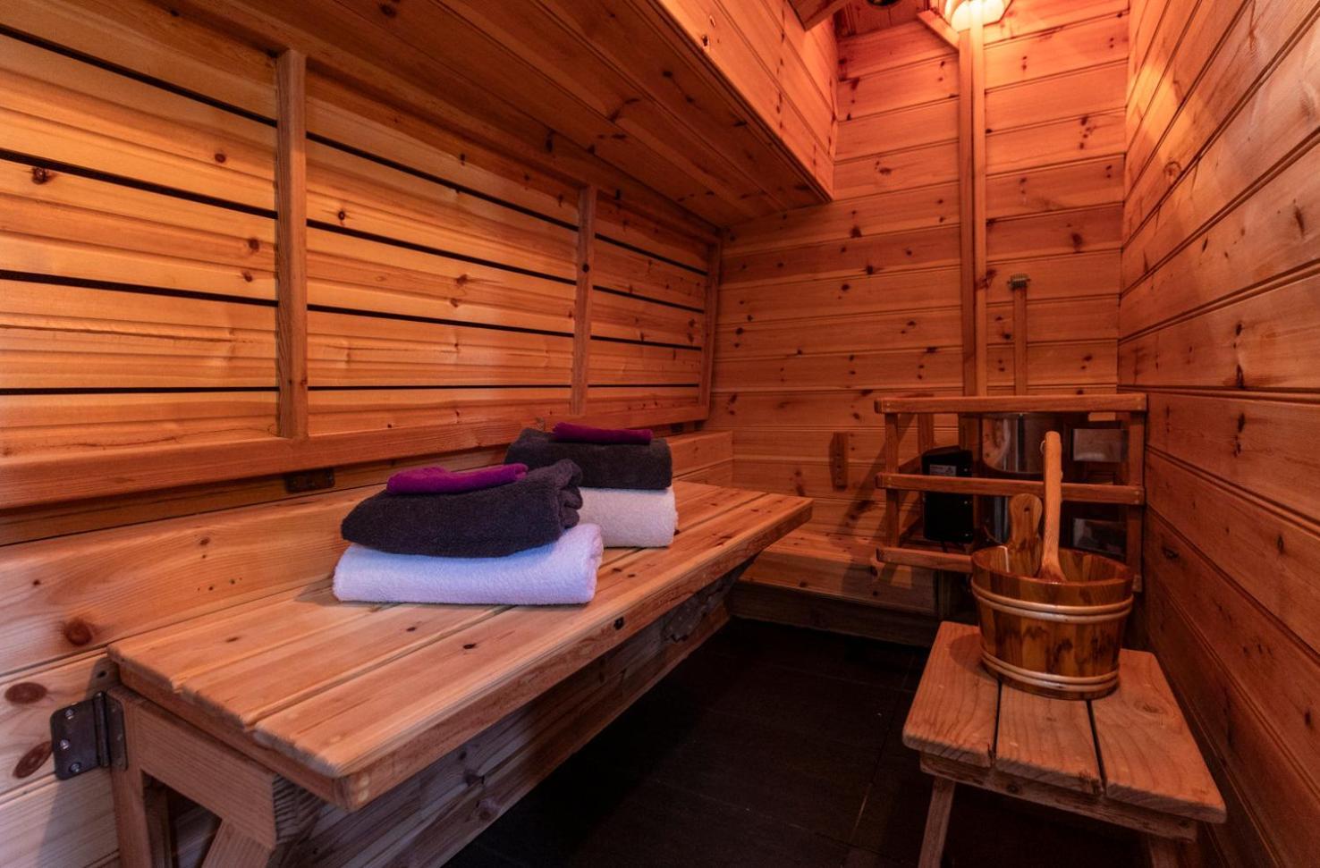 Anna Houseboat Hotel Amszterdam Kültér fotó